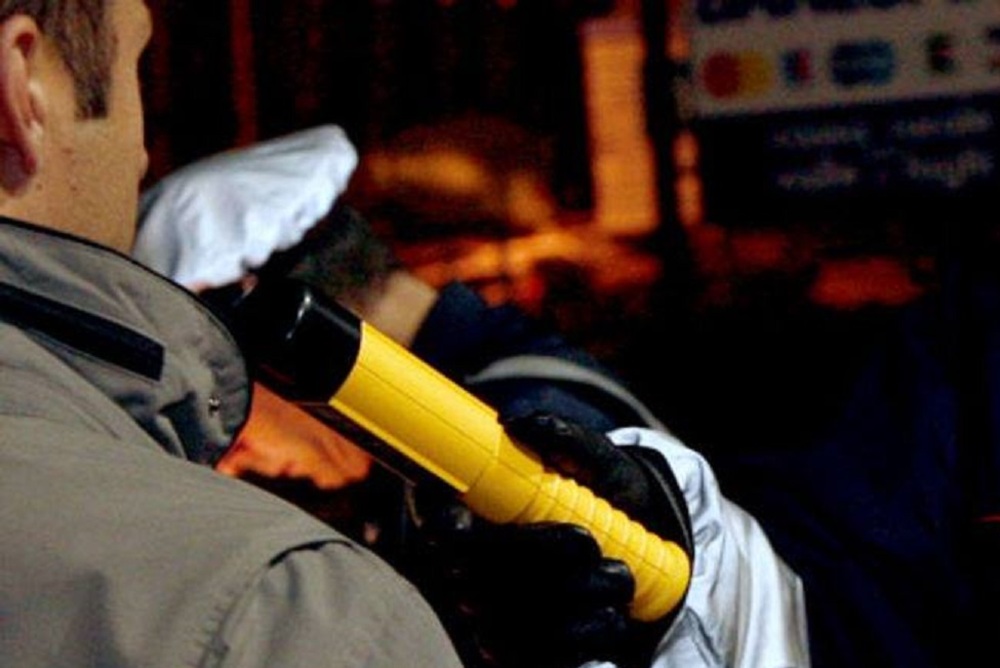 Verona, dati choc sulla sicurezza: 42% guida dopo alcol, 15% dopo droga 1 alcoltest