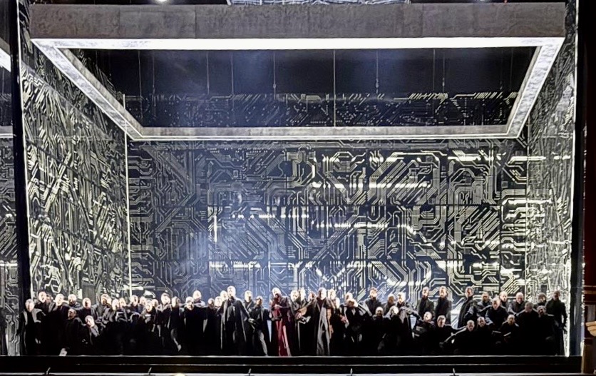 Ernani di Verdi torna al Filarmonico dopo vent’anni. Trionfo nella parte musicale. Contestata la regia e le scene di Stefano Poda 1 cfcf8e18 1e6b 468c 900f 67e83292a206