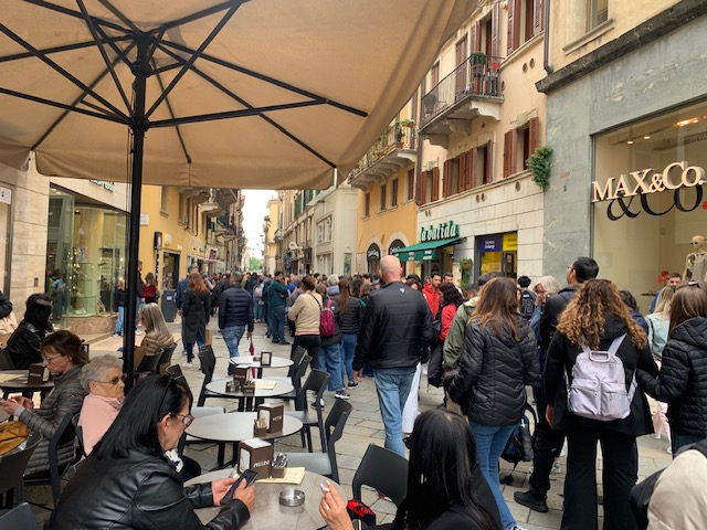 Accordo raggiunto per l’entrata alla Casa di Giulietta 1 coda giulietta