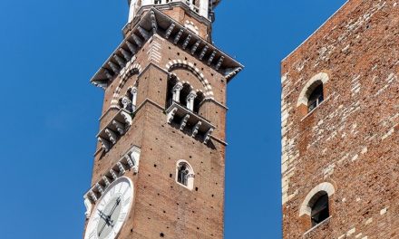 Il drappo dello scandalo