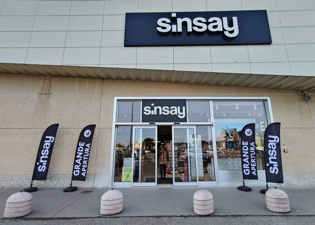 SiNSAY apre a Nogara 3 1 3