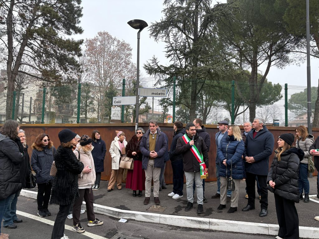 Riqualificazione tra via Moletti, via Colli e via Filanda 2 Riqualificazione tra via Moletti, via Colli e via Filanda