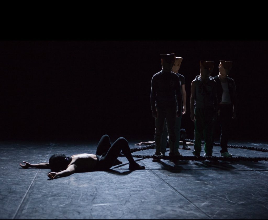 AMLETO COME NON L’AVETE MAI VISTO 1 AMLETO COME NON L’AVETE MAI VISTO