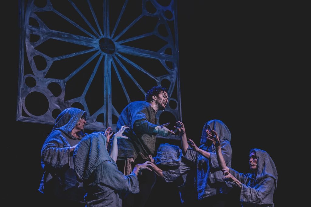 “Suona Notre Dame – Il Musical” accende il palcoscenico dell’Astra 3 WhatsApp Image 2026 01 07 at 12.58.46