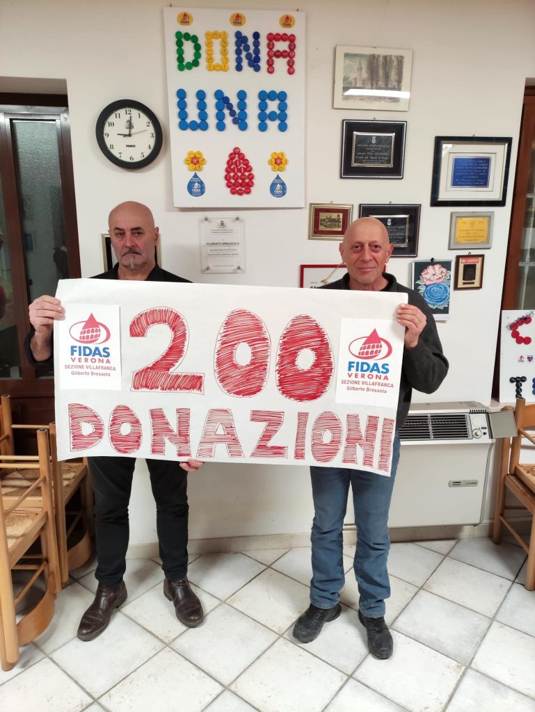Giovanni Polato: 200 donazioni di sangue e plasma 1 da sx Franco Serpelloni e Giovanni Polato