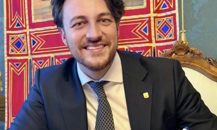 Stefani scrive ai 560 sindaci del Veneto