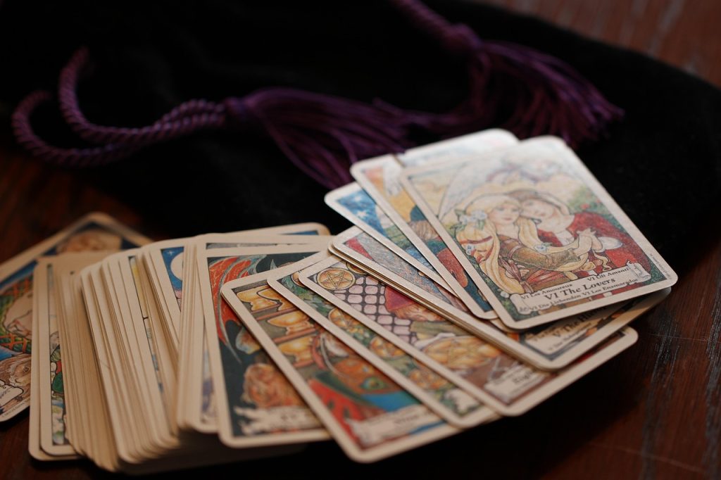 Astrologia e oroscopi…alla prova dei fatti 1 tarot 991041 1280