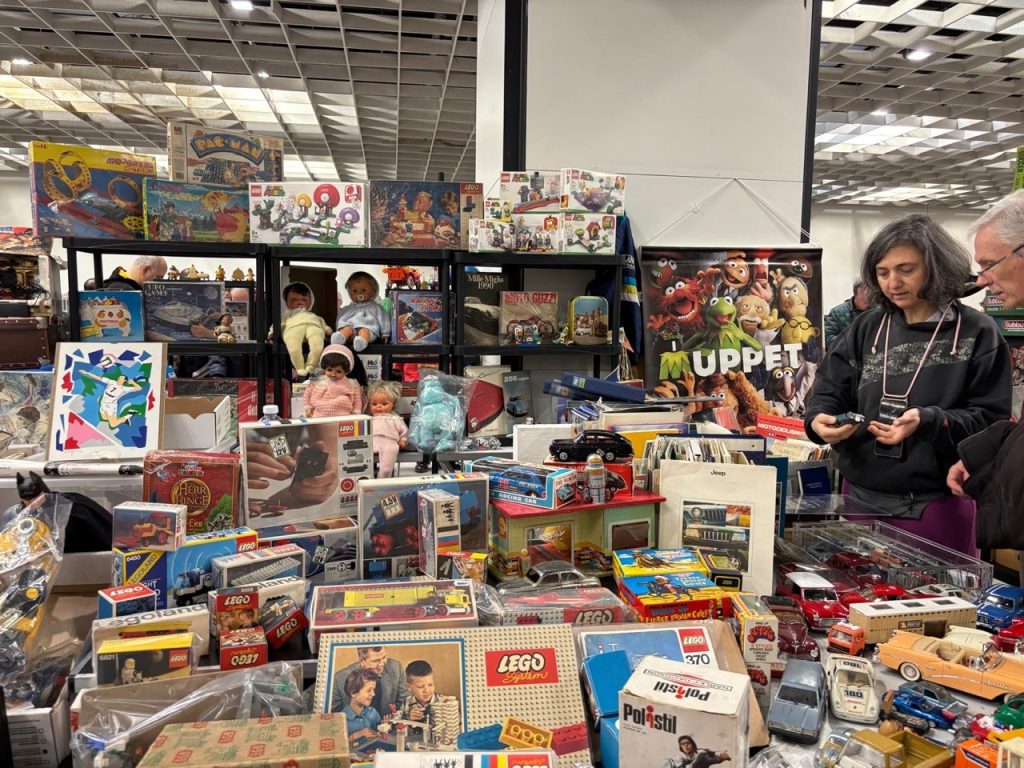 Giocattoli da capogiro in Fiera 4 C8F60136 A270 4697 8F47 1B99E4F250B2