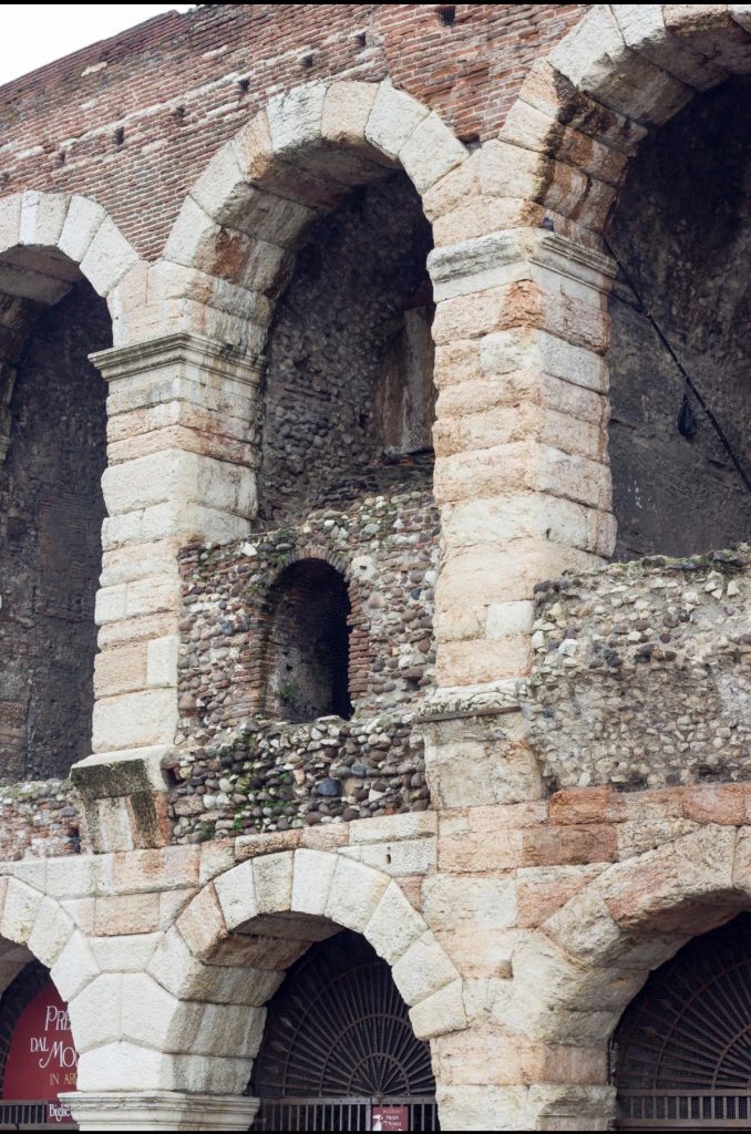 Arena, via libera alla seconda fase