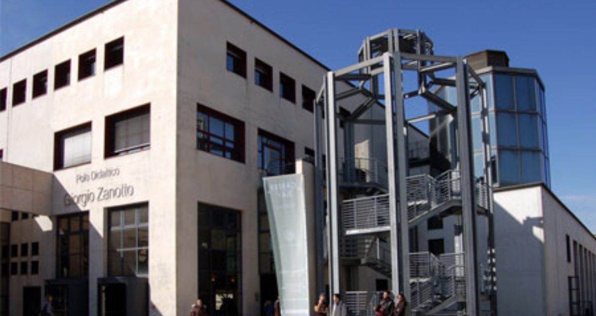 Donne di governo, Fuori dal Comune. Donne al governo delle Comunità