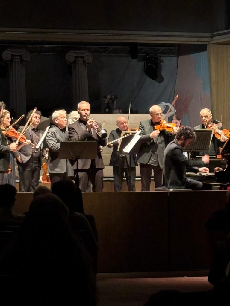 La “graffiante” musica di Shostakovich in una magistrale esecuzione de I Virtuosi Italiani con i solisti Colli e Cassone 2 PHOTO 2026 02 27 11 15 08 4