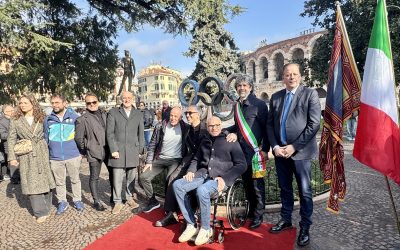 Verona olimpica: inaugurata la scultura in marmo Rosso Verona