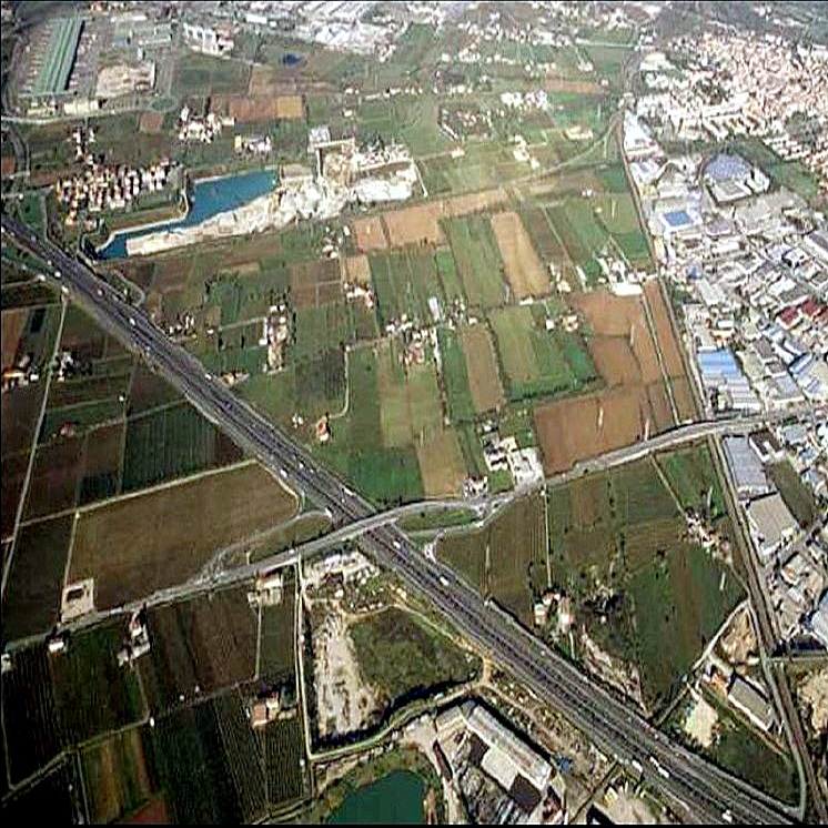 1/ Verona recupera competitività in Italia e rilancia il progetto 2040 4 L'area di nuovo sviluppo alla Marangona