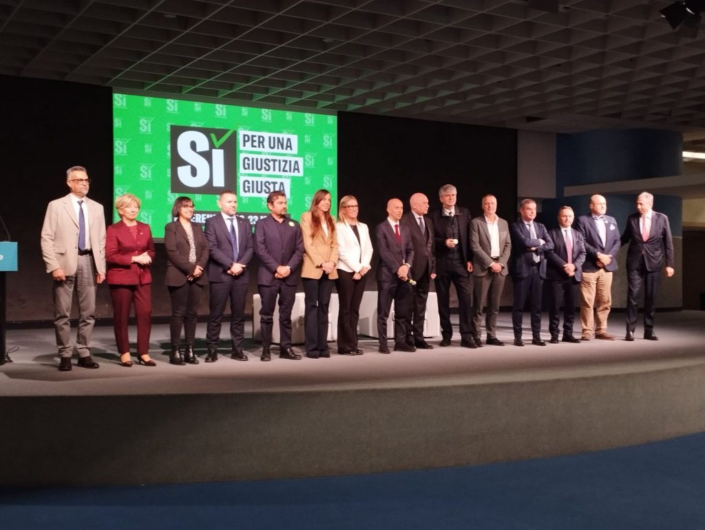 Nordio a Verona: «Il 22 e 23 marzo andate a votare» 3 Nordio a Verona: «Il 22 e 23 marzo andate a votare»