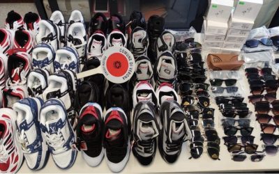 Marchi falsi al mercato dello Stadio: denunciati due venditori