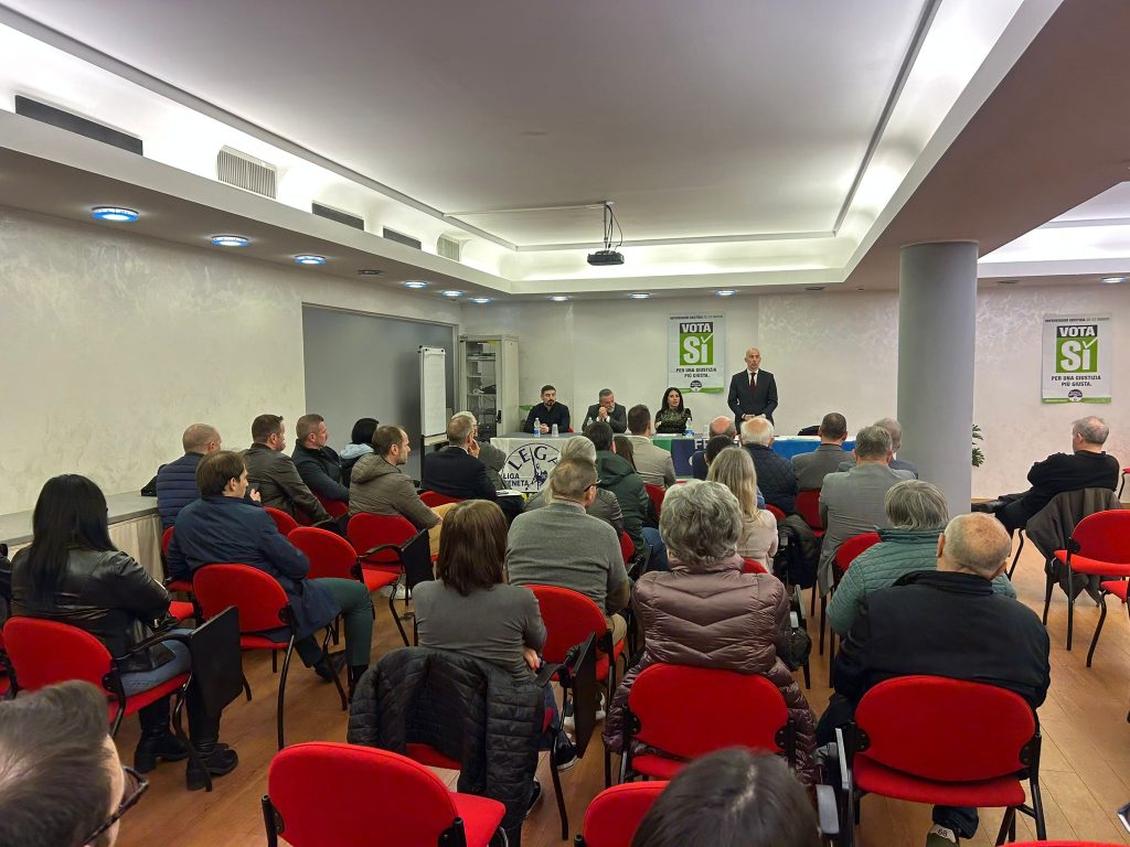 Confronto sul referendum all’Hotel Krystal di Bussolengo 1 bus