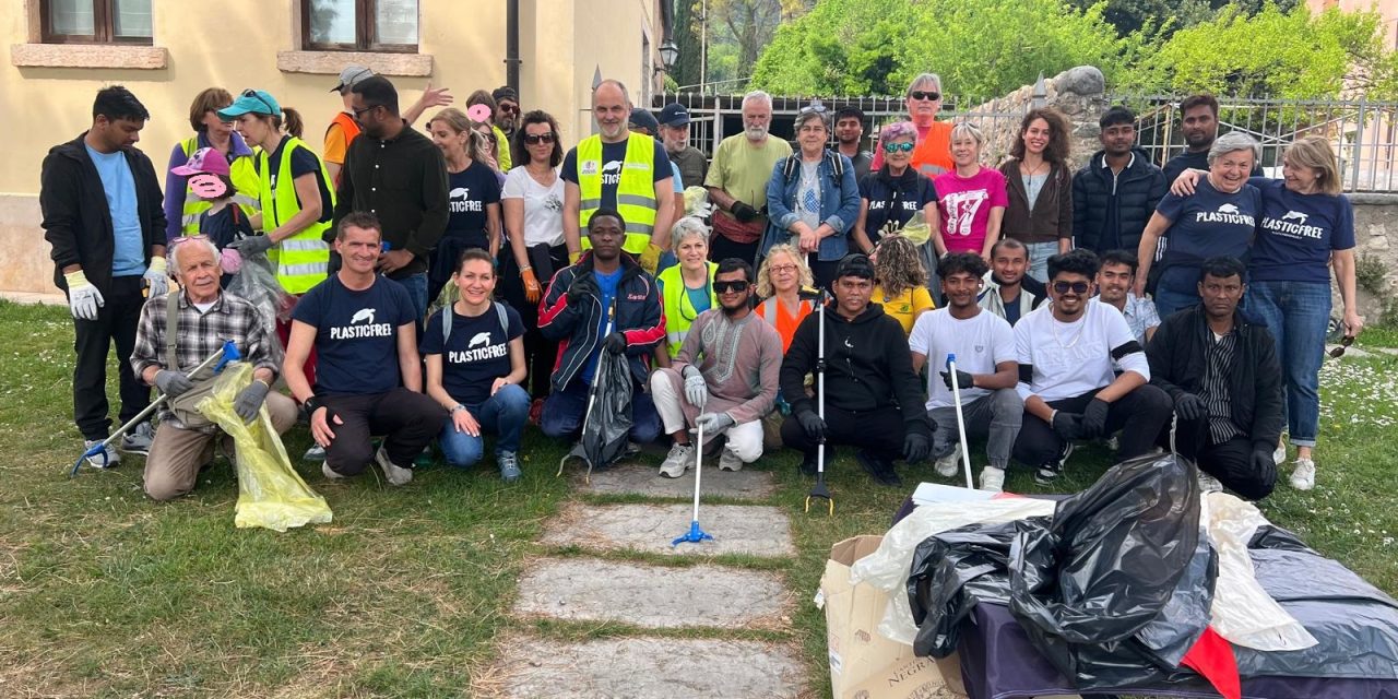 Plastic Free. 43 volontari fanno pulizia a Caprino