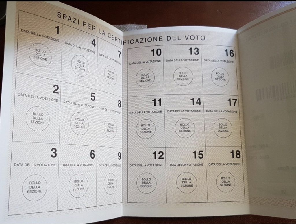 Tricolore e seggi, il via libera 3 Tricolore e seggi, il via libera