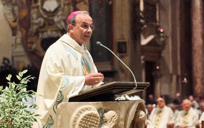 Chiamata alla pace, piazza Bra si ferma e ascolta