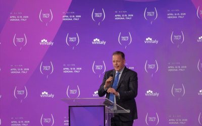 Vinitaly, l’inaugurazione guarda oltre Verona: export e nuovi mercati al centro