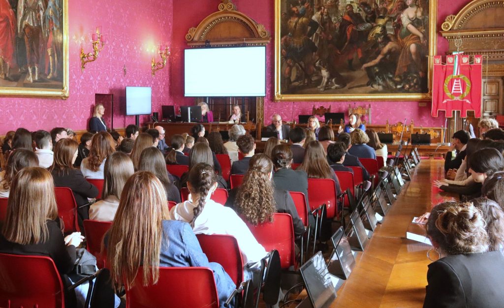 Il rispetto insegnato a scuola, dodici istituti premiati in Provincia 4 Il rispetto insegnato a scuola, dodici istituti premiati in Provincia