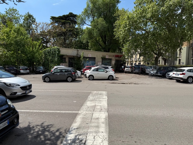 Ex distributore di via Mameli. Che fare? 1 IMG 8081