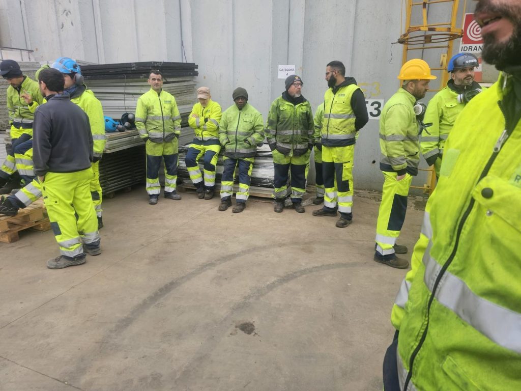 Sciopero di 4 ore a Verona per l’ennesima morte sul lavoro 2 PHOTO 2026 04 01 10 41 17 2