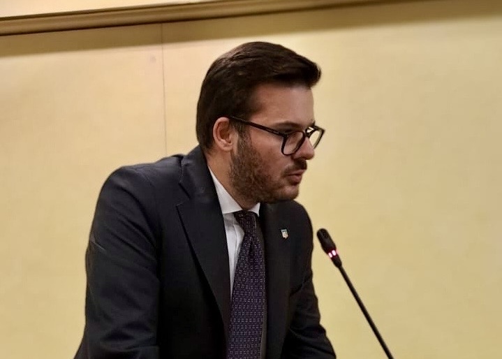 Confimi: dalla sanzione al reato 1 Pressi gen