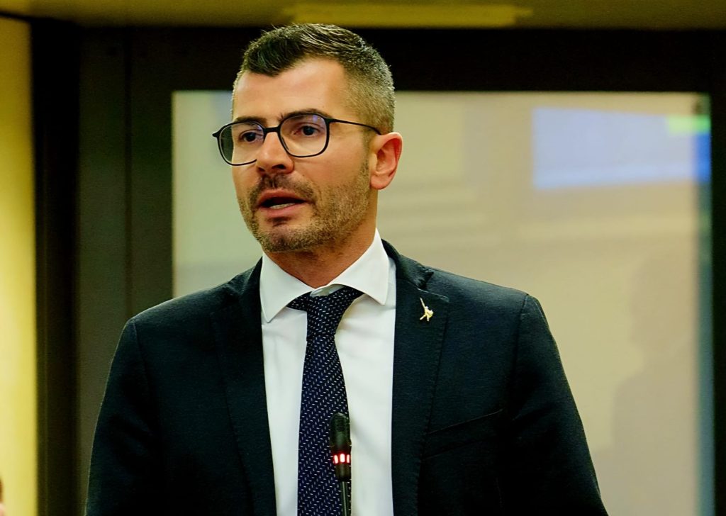 Marmo. Incontro a Sant’Ambrogio tra istituzioni e imprese 1 Rigo nuova 2