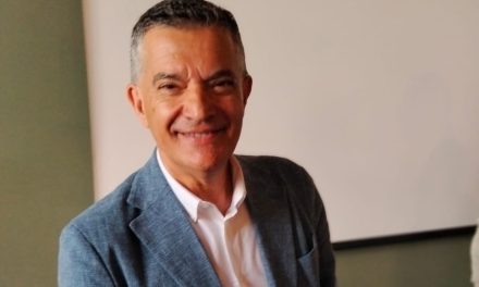 “Chiara come il buio”. L’ossimoro che spiega l’autismo 