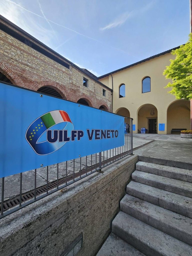 La UIL unisce la funzione pubblica, nasce la FP Veneto 1 La UIL unisce la funzione pubblica, nasce la FP Veneto