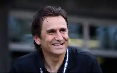 Alex Zanardi, non è la fine che racconta una vita