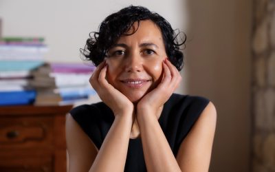 Elisa Bellero debutta con “Come sorelle”