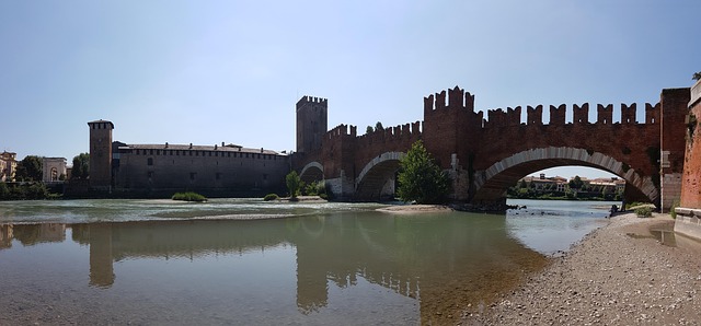 Occupazione delle Rigaste di San Zeno 1 grwalkerfiction castelvecchio 1763213 640