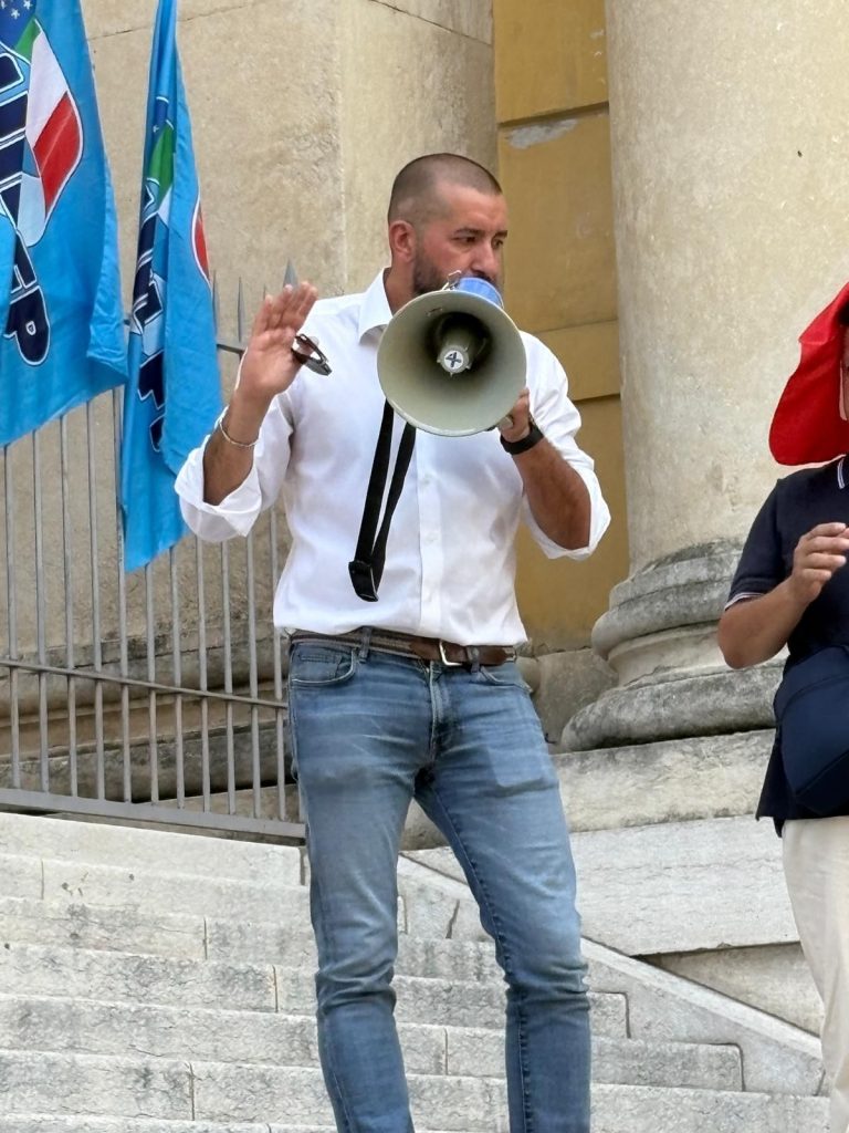 Zerosei, i sindacati in piazza 1 Zerosei, i sindacati in piazza