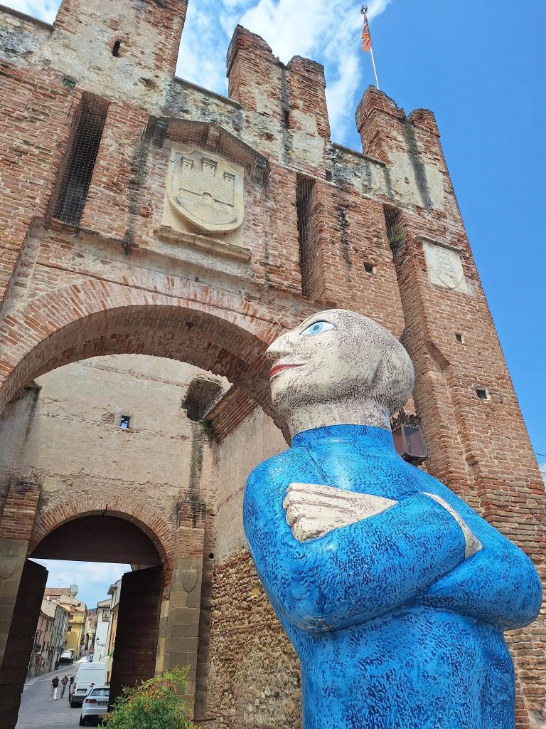 Soave diventa una galleria d'arte a cielo aperto 5 730464021 10245381948709195 6331405559343585747 n