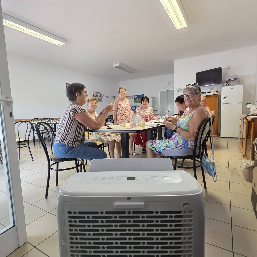 Pescantina. Vangi porta i climatizzatori alla scuola di Balconi 3 732747709 3538782902947424 2041078050226780347 n