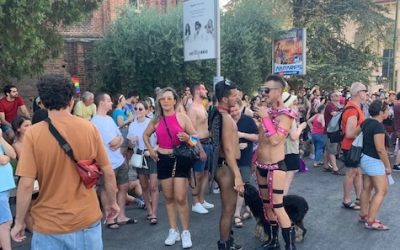 Tumulto Pride e corteo per la Famiglia in centro a Verona