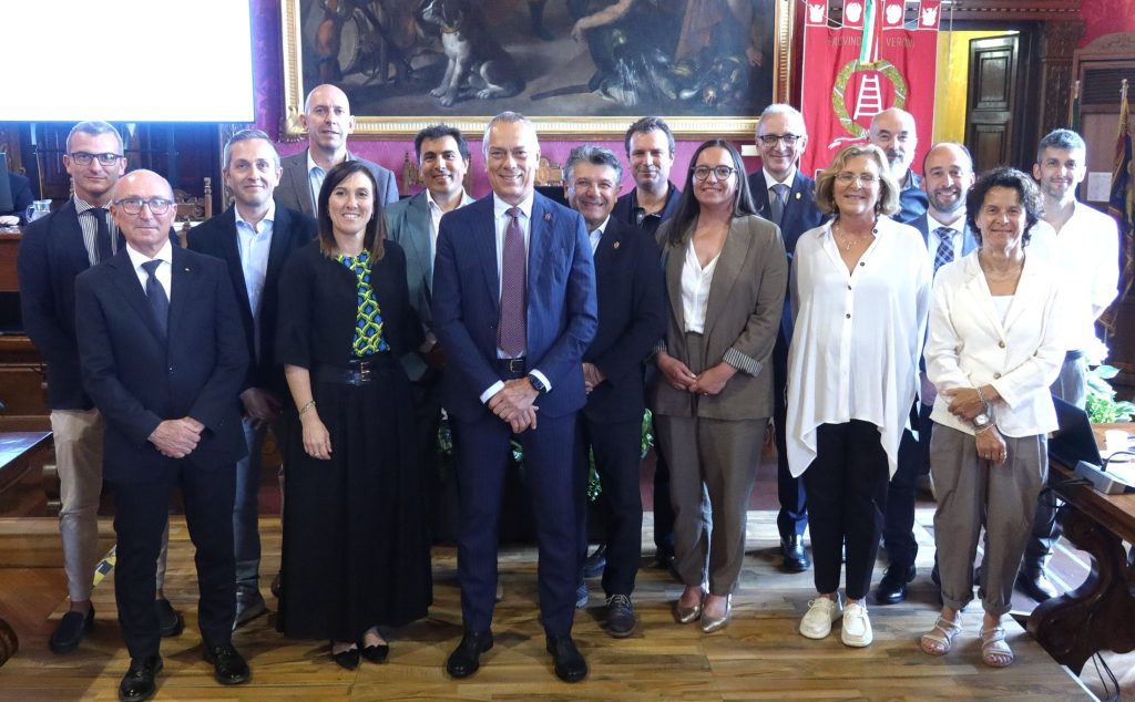 Provincia, prima seduta del nuovo Consiglio 2 Provincia, prima seduta del nuovo Consiglio