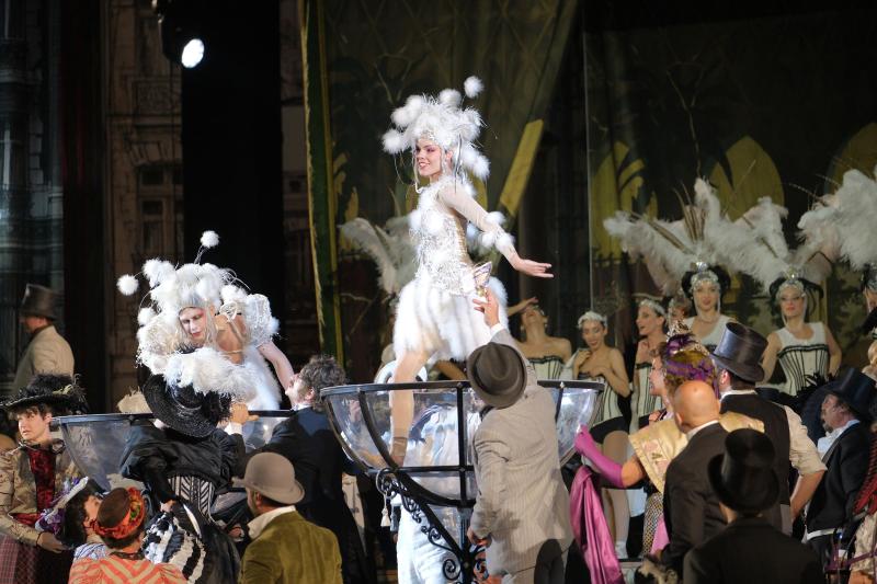 La Traviata rivive nella Belle Epoque parigina 3 LaTraviata 120626 EnneviFoto 0041