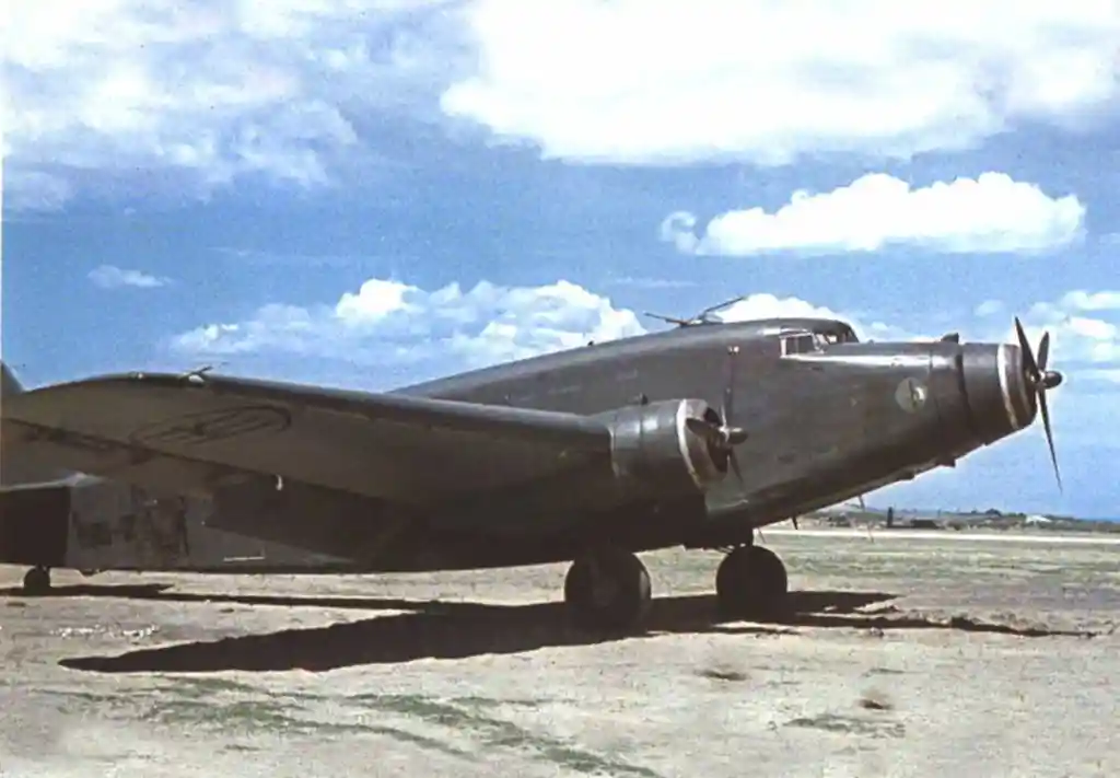 Ettore Muti bombardò i pozzi petroliferi britannici in Baharein 3 Savoia Marchetti SM.82 02 1