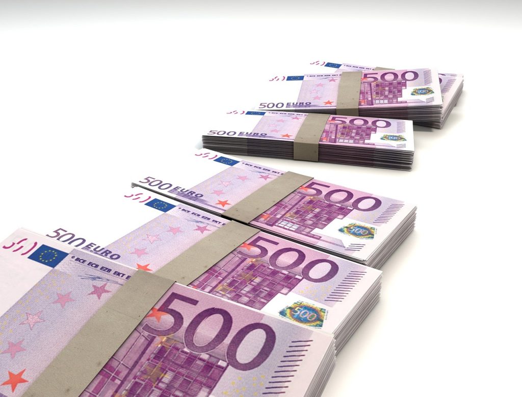 MPS, la battaglia per il controllo della finanza italiana 1 euro 163475 1280