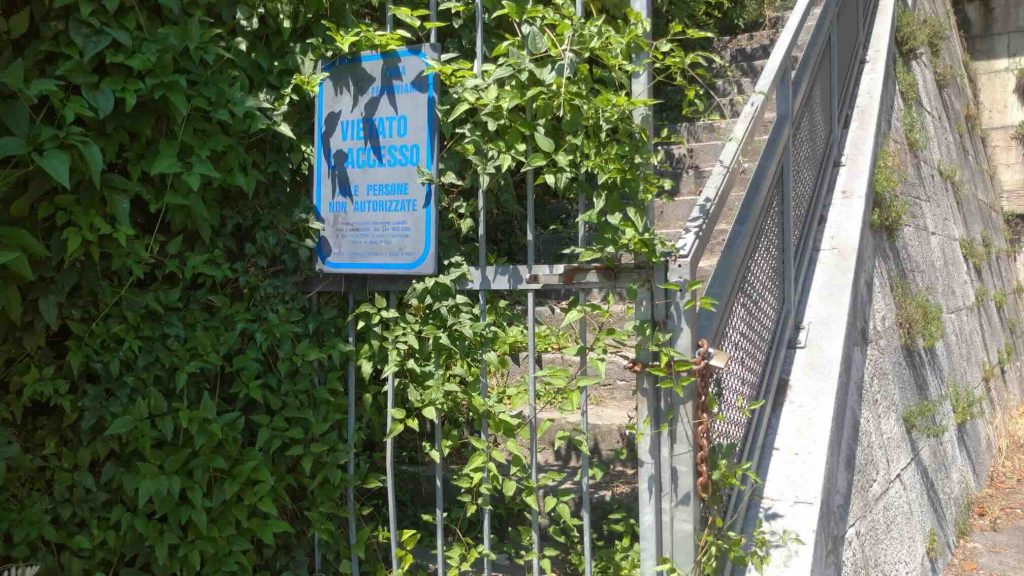 Non chiusa una rampa d’accesso ai binari del ponte della Ferrovia 4 fs5