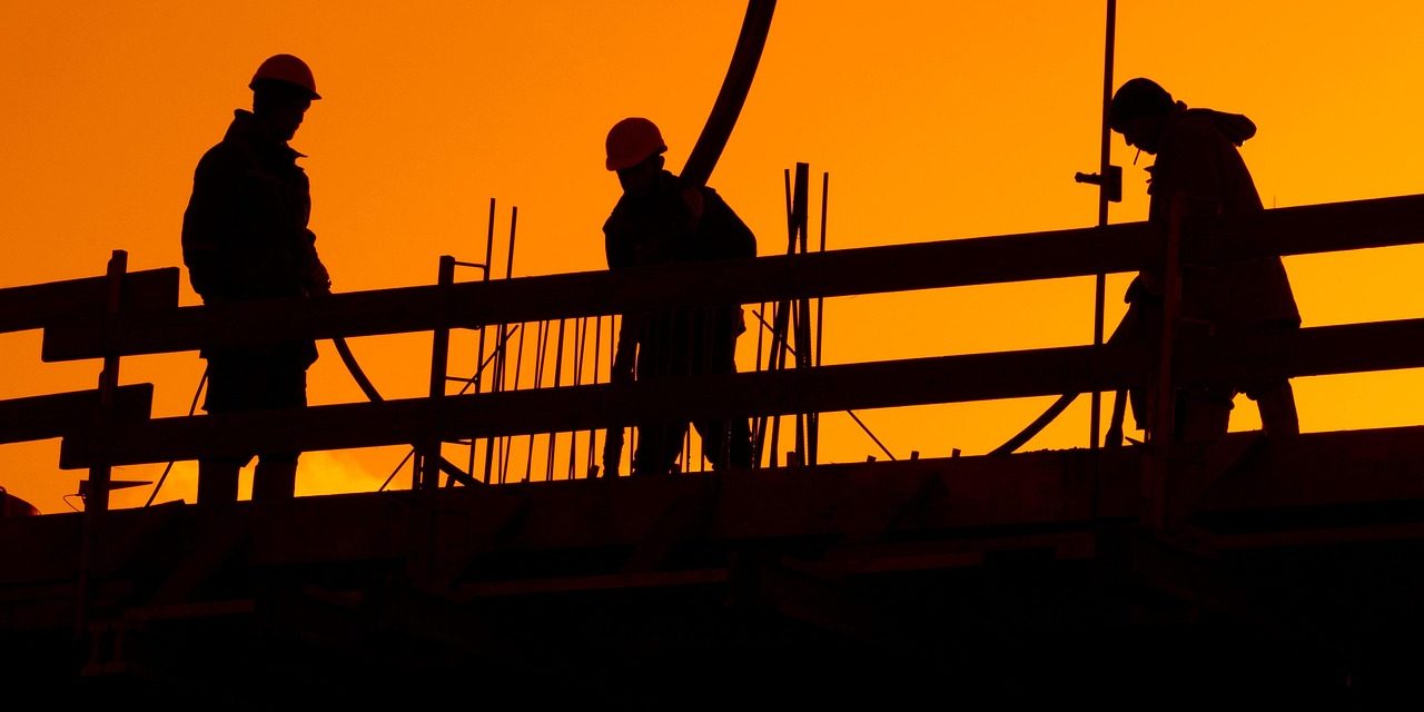 Caldo nei cantieri. ANCE per la tutela dei lavoratori