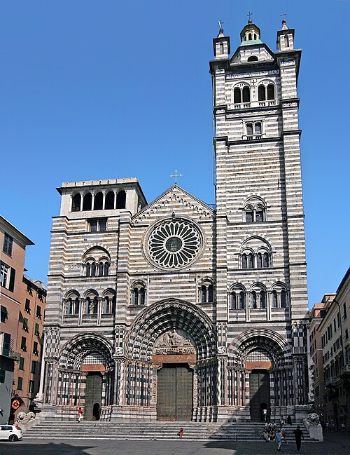 Una zebra a Quinzano? No, San Rocco non fu mai a striscie 2 500px Cattedrale di San Lorenzo in Genoa