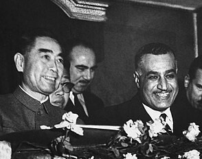 Non esiste la pace giusta ma esiste una “pace con onore” come disse Nixon 2 500px Nasser and Chou En Lai n Egypt