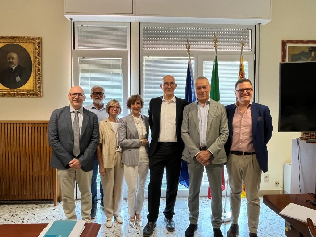 Case di Comunità. Nel territorio dell'Ulss 9 sono 20 2 Da sinsira Coppo Avesani Dal Bosco Gazzola Girardi Pasini Nava