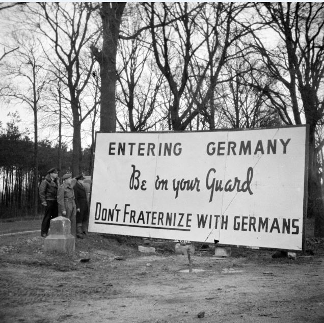 I crimini di guerra degli Alleati verso gli italiani 1943-47 2 Dont fraternize 1