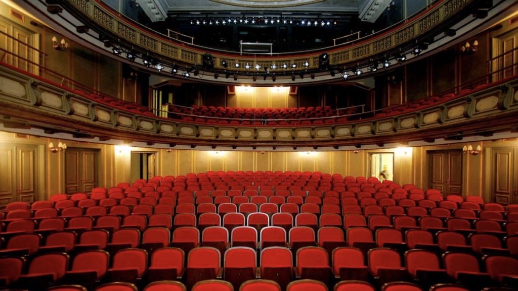 Quarant’anni di Grande Teatro 3 Quarant’anni di Grande Teatro