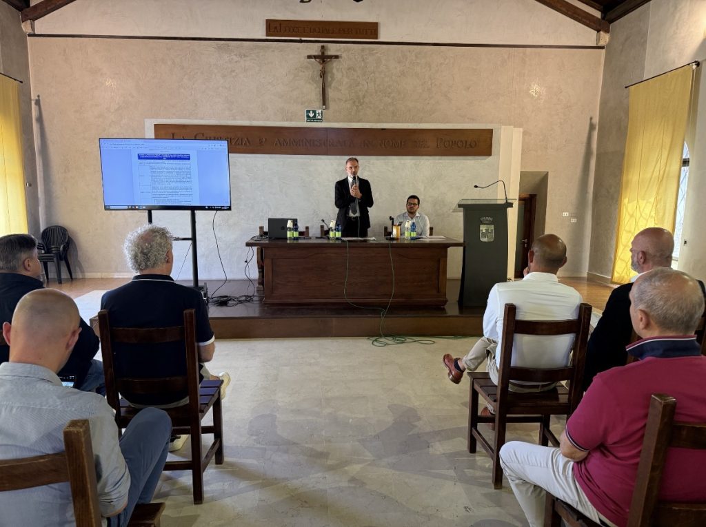 Soave: dieci milioni ai negozi, la Regione punta sul commercio 2 Soave: dieci milioni ai negozi, la Regione punta sul commercio